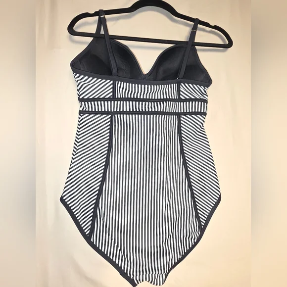 SPANX Black and White Striped Swimsuit - Picture 8 of 14